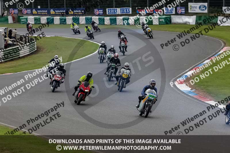 Vintage motorcycle club;eventdigitalimages;mallory park;mallory park trackday photographs;no limits trackdays;peter wileman photography;trackday digital images;trackday photos;vmcc festival 1000 bikes photographs